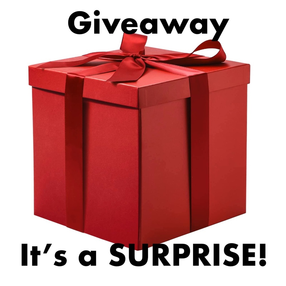 π π π π π GIVEAWAY IN MY SHOWS - IT'S A SURPRISE!π π π π π - Picture 1 of 1
